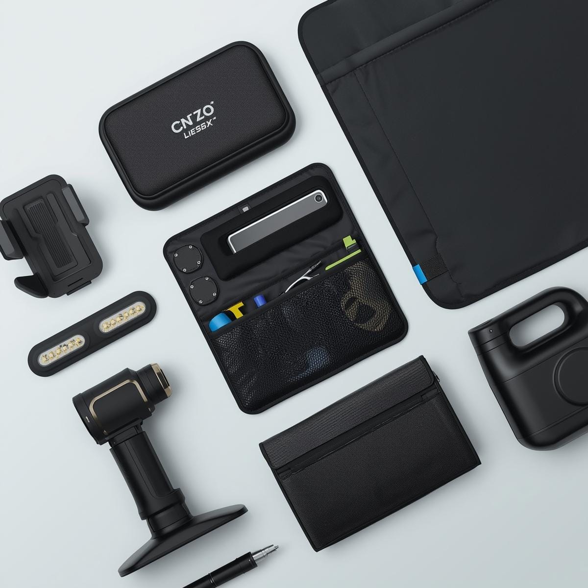 Accessories & essentials